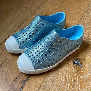 Native Jefferson Bling Kids NWT